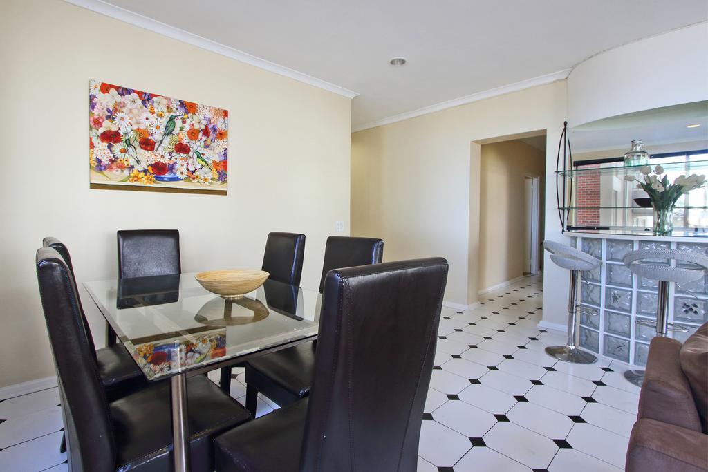 Appartement Berkeley Square à Le Cap Extérieur photo
